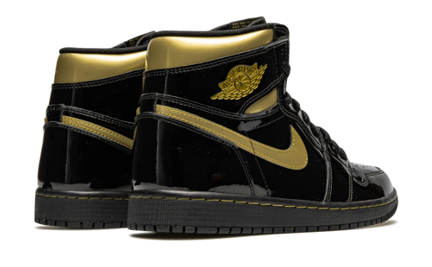 Air Jordan 1 Retro High OG Black Metallic Gold 555088 032