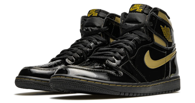Air Jordan 1 Retro High OG Black Metallic Gold 555088 032